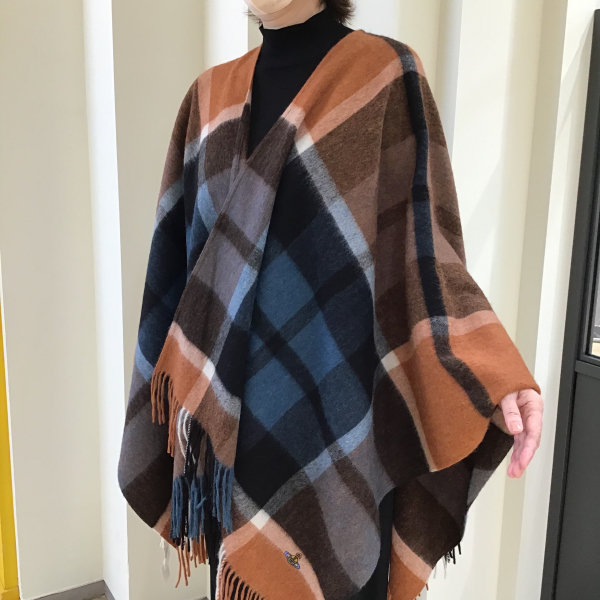Vivienne Westwood(ヴィヴィアン・ウエストウッド)ストール特集 Vivienne Westwood(ヴィヴィアン・ウエストウッド)ストール特集